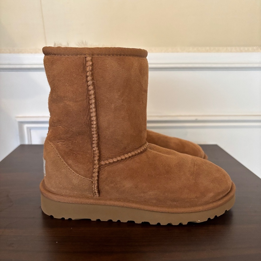 UGG Kids Classic II Boot